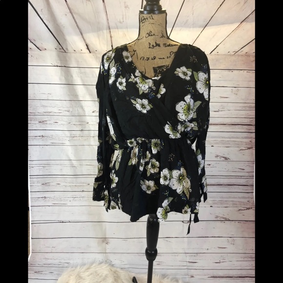 Free People Floral Wrap Blouse - Picture 5 of 6